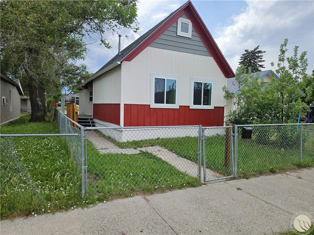 212 N 19th Property Photo 1