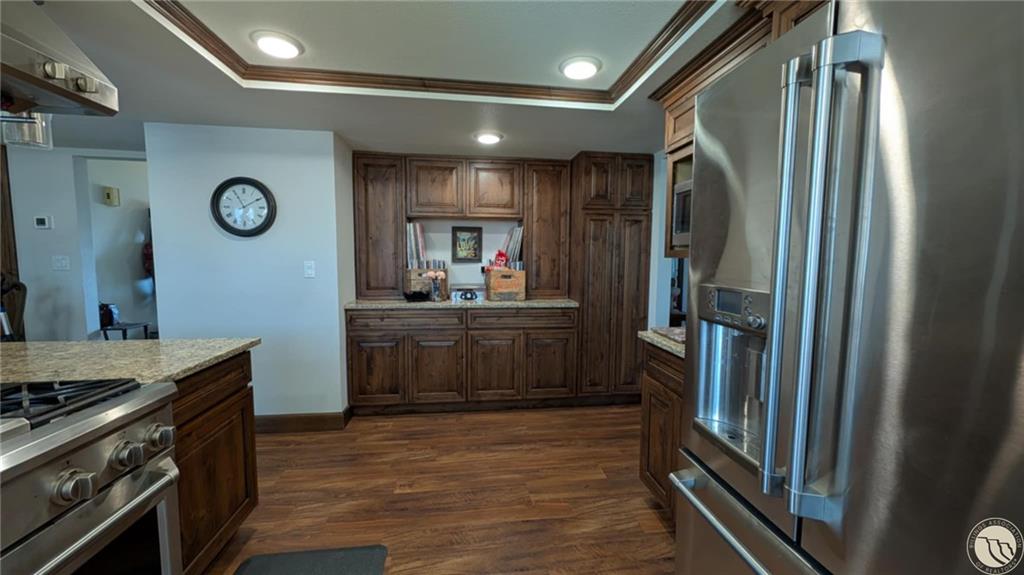 449 12th Property Photo 15