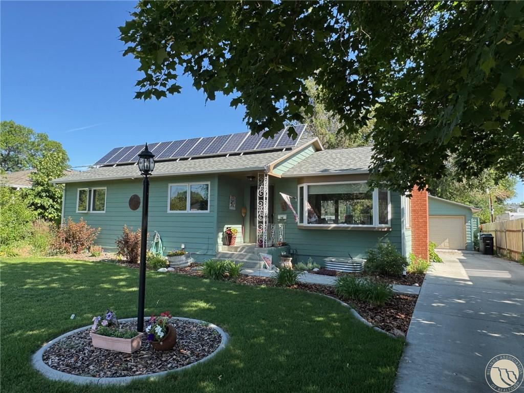 2015 Burlington Avenue Property Photo 1