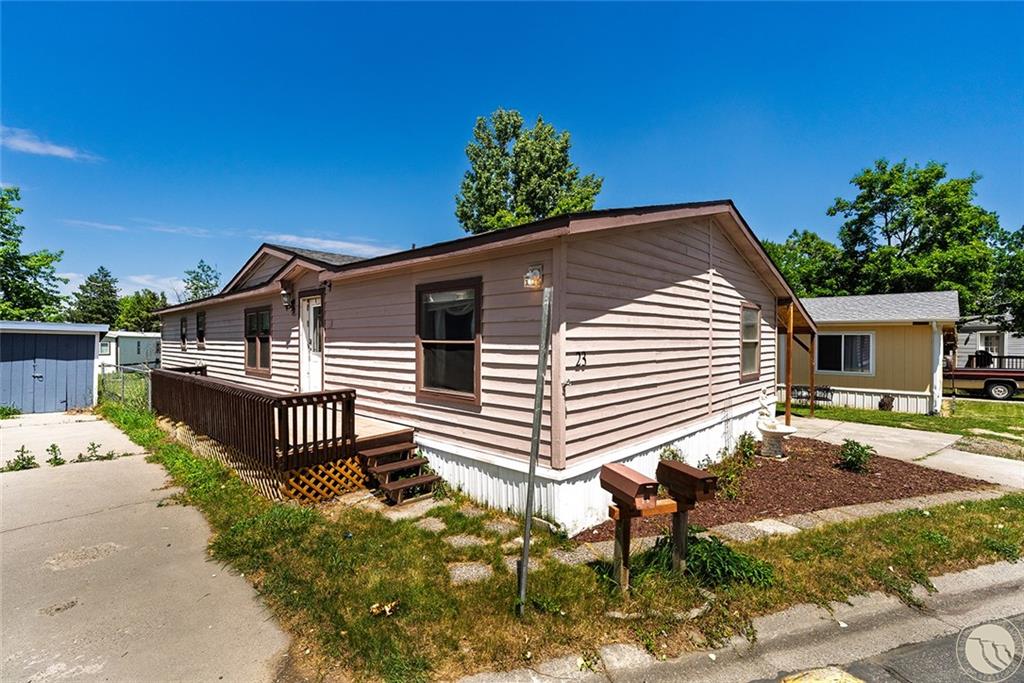 23 King Arthur Drive Property Photo 1