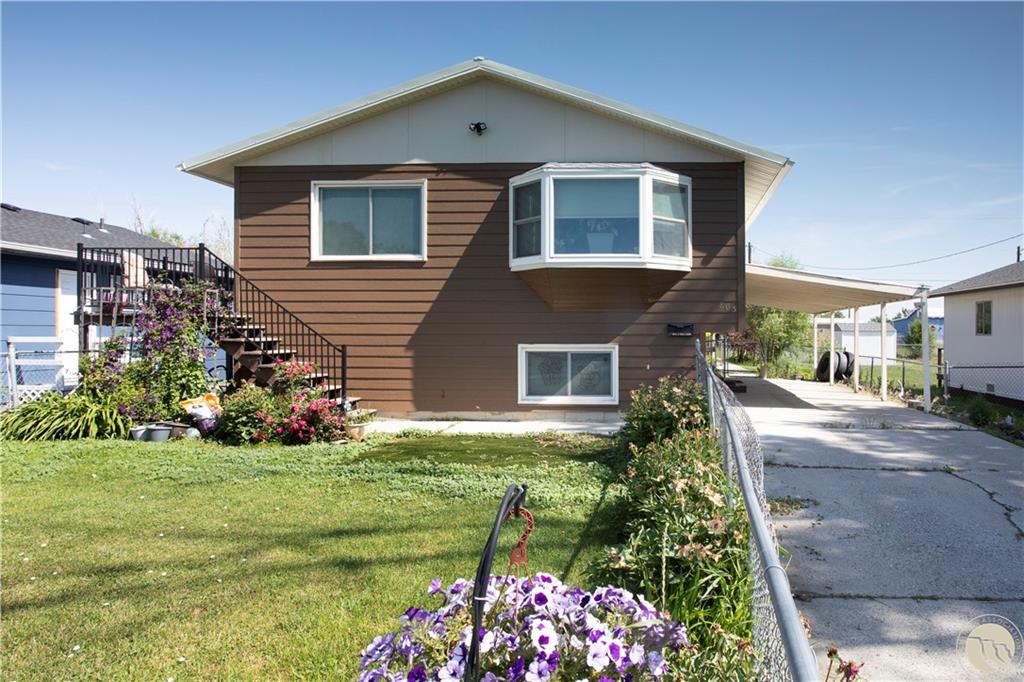 805 2nd Property Photo 2