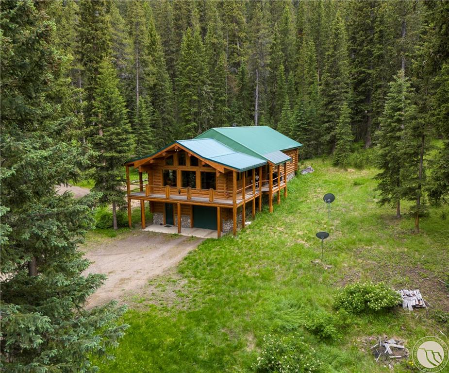 6 Arrowpoint Property Photo 3