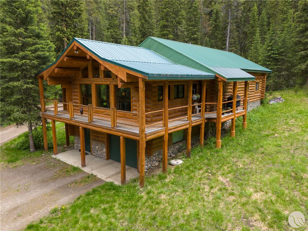 6 Arrowpoint Property Photo 4