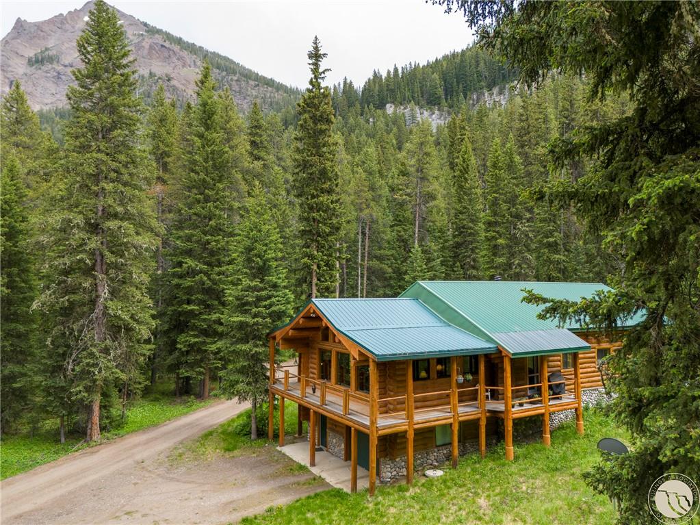 6 Arrowpoint Property Photo 5