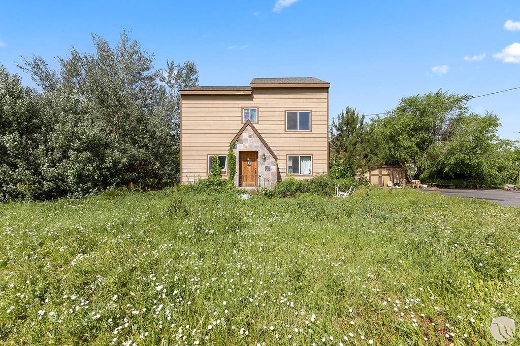 102 Riverside Road Property Photo 1