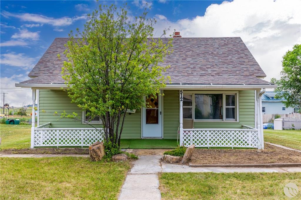 512 3rd Property Photo 1