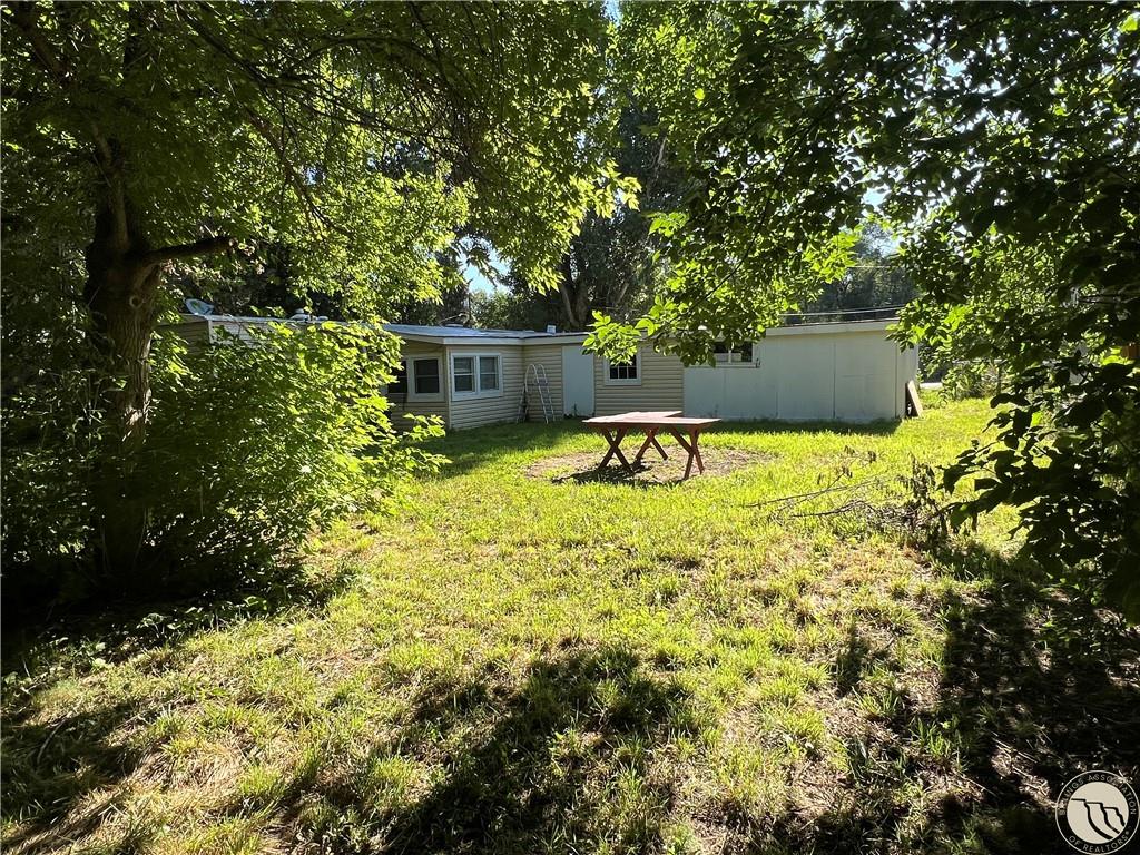208 Hemlock Drive Property Photo