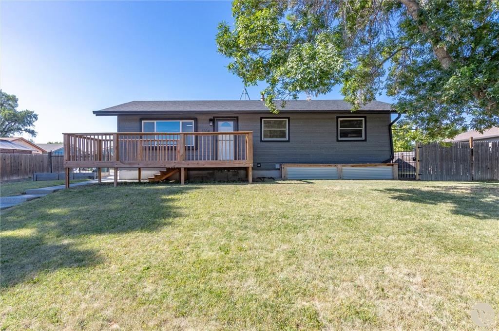 4104 Murphy Avenue Property Photo 1
