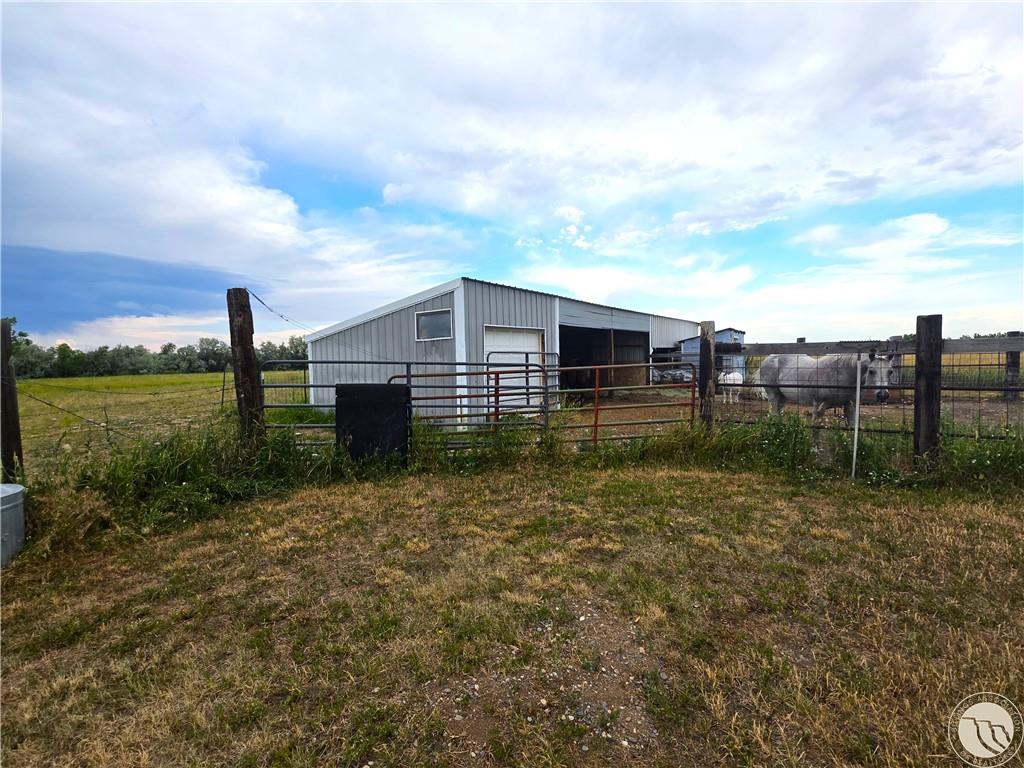 2307 Sportsman Park Road Property Photo 18