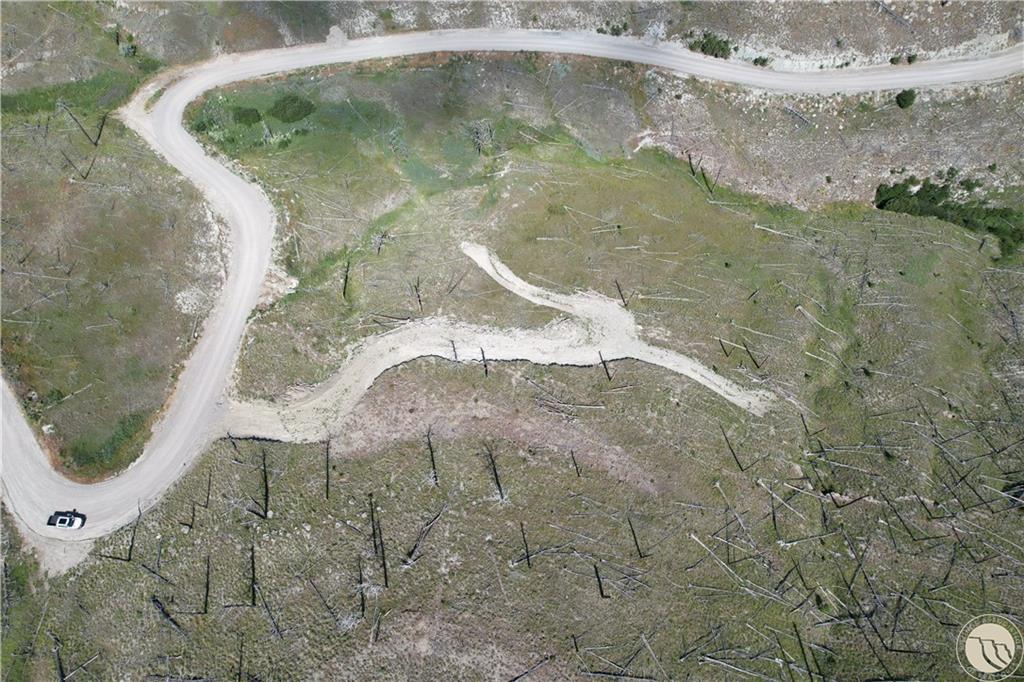 222 Coyote Pass Property Photo 1