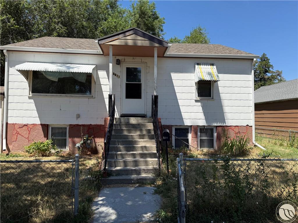 3211 4th Avenue Property Photo 1