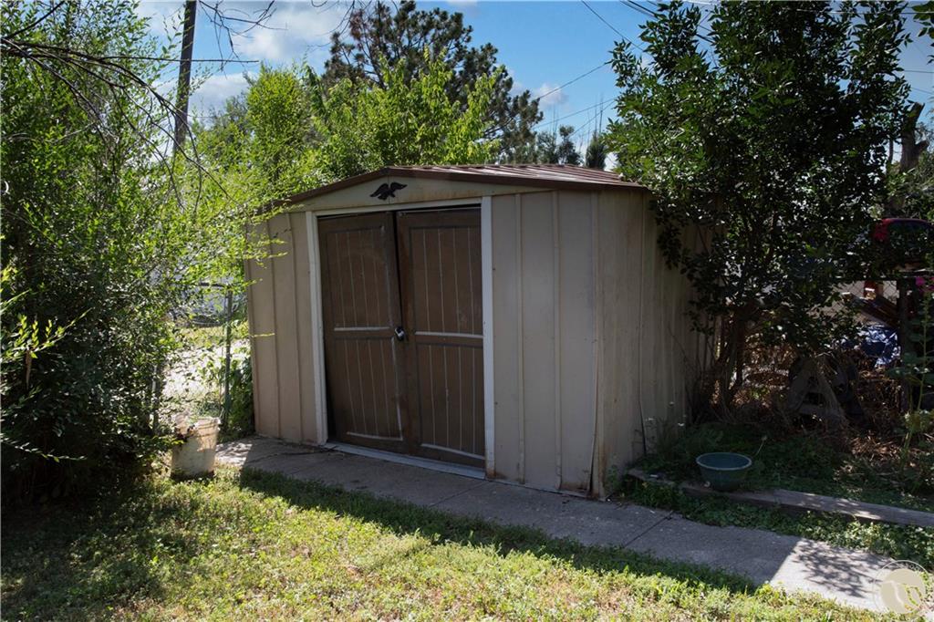 1017 N Crawford Avenue Property Photo 8