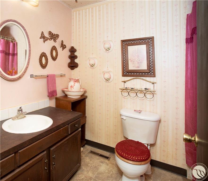 1017 N Crawford Avenue Property Photo 18