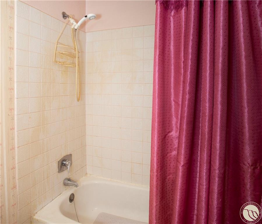 1017 N Crawford Avenue Property Photo 19