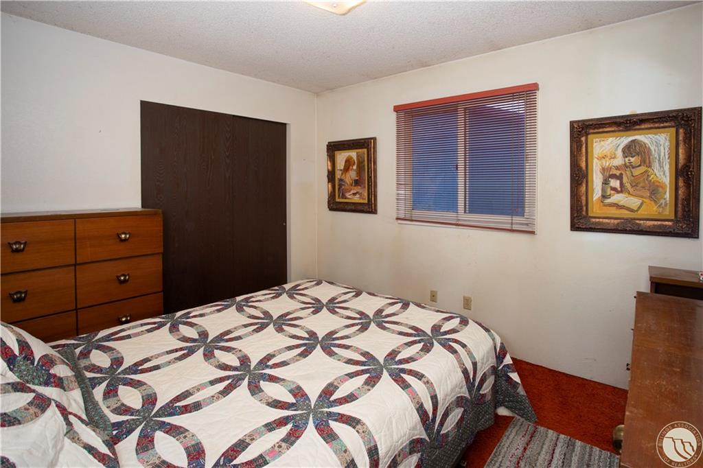 1017 N Crawford Avenue Property Photo 22