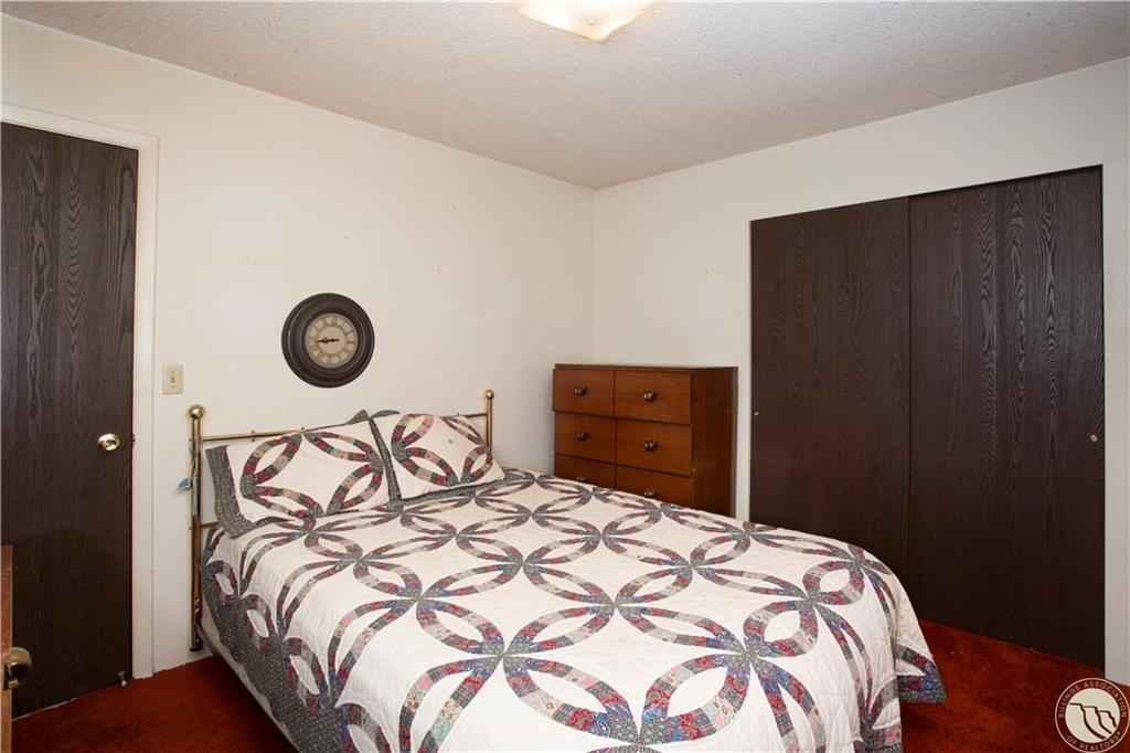 1017 N Crawford Avenue Property Photo 23