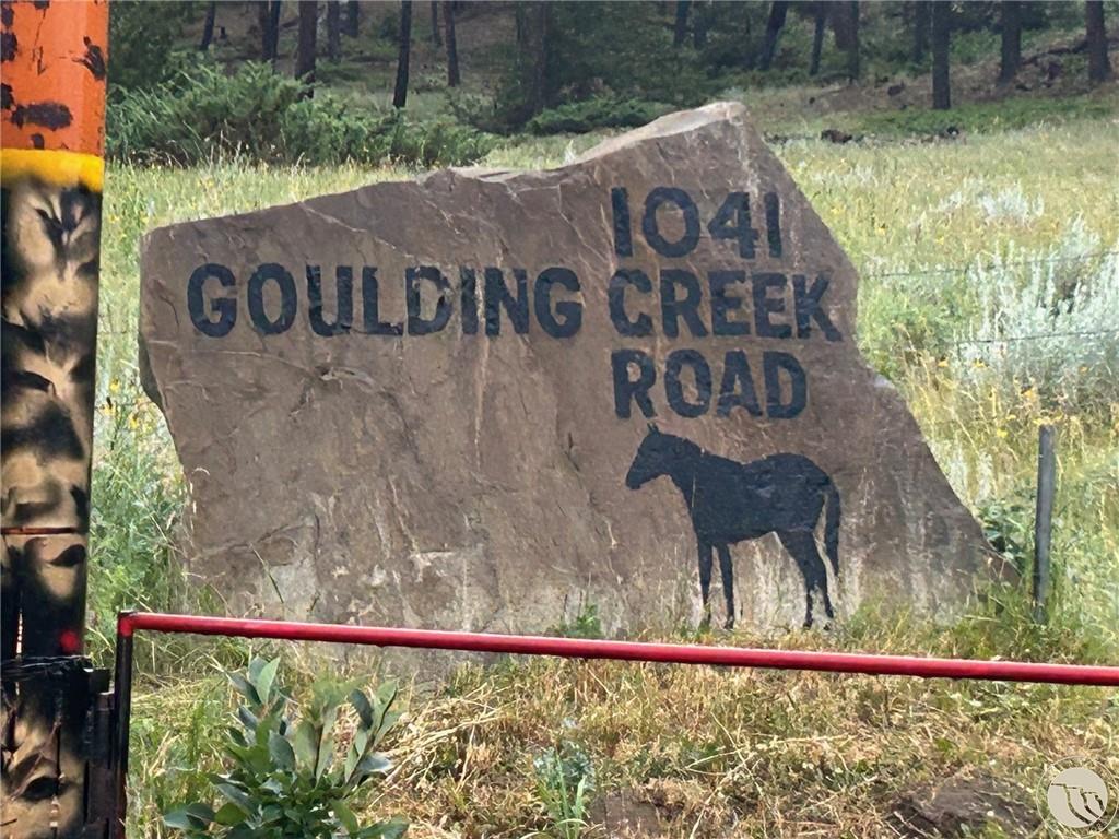 1041 Goulding Creek Rd Property Photo 1