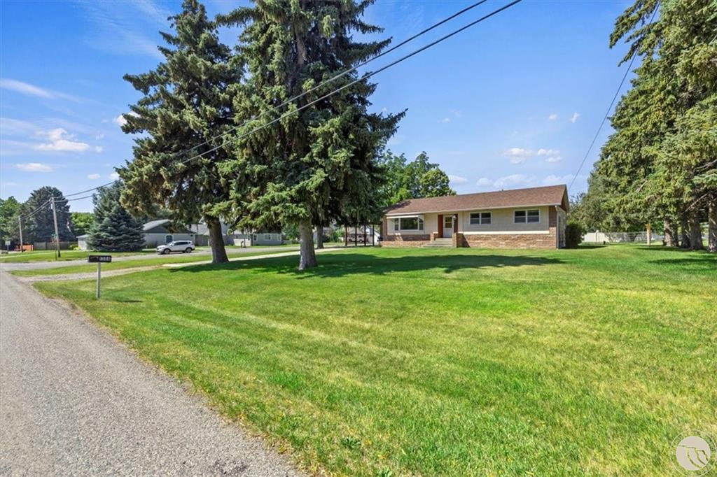 1304 Valley Drive Property Photo 1