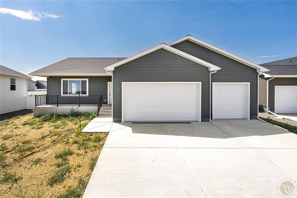 2218 Modera Avenue Property Photo 1