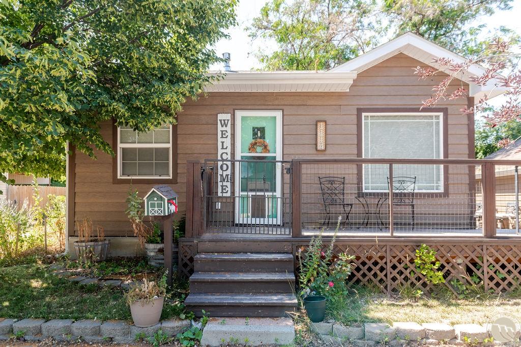 1114 4th Street Property Photo 1