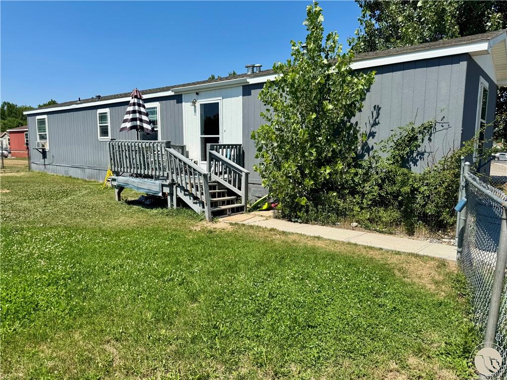 8 Lapin Street Property Photo 1