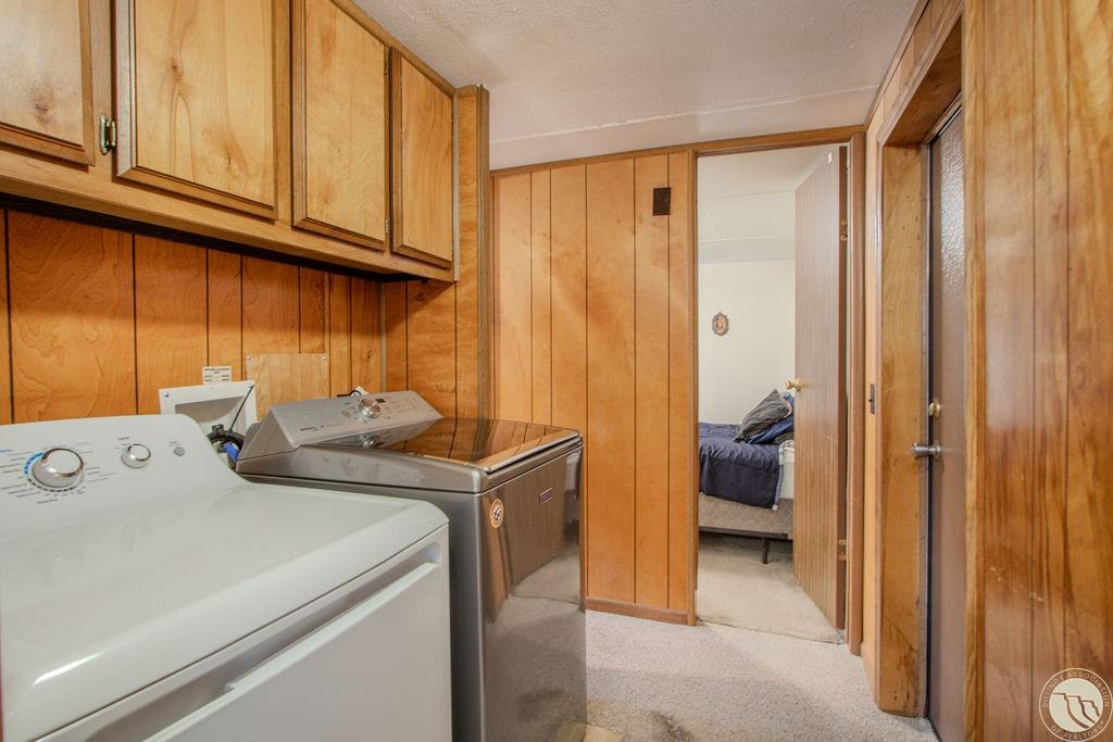 7 W Meadows Property Photo 11