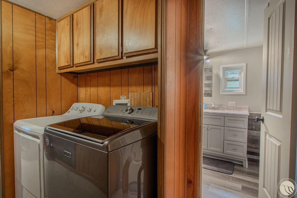 7 W Meadows Property Photo 12