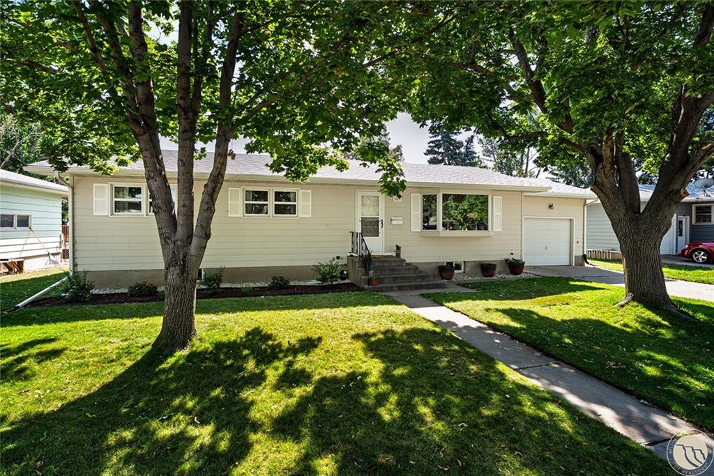 1019 4th Avenue Property Photo 1