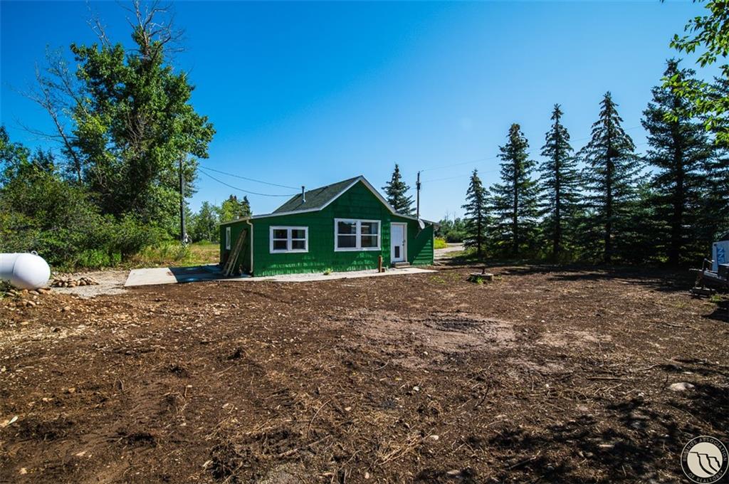 7611 US Highway 212 Property Photo 1