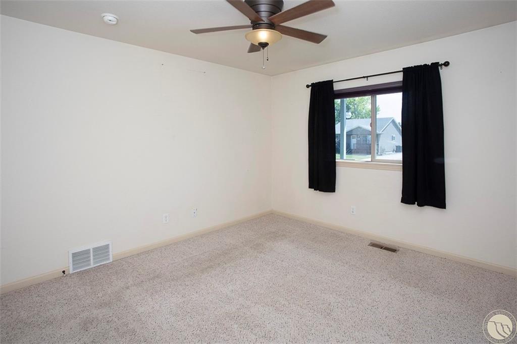 4429 Lux Avenue Property Photo 11