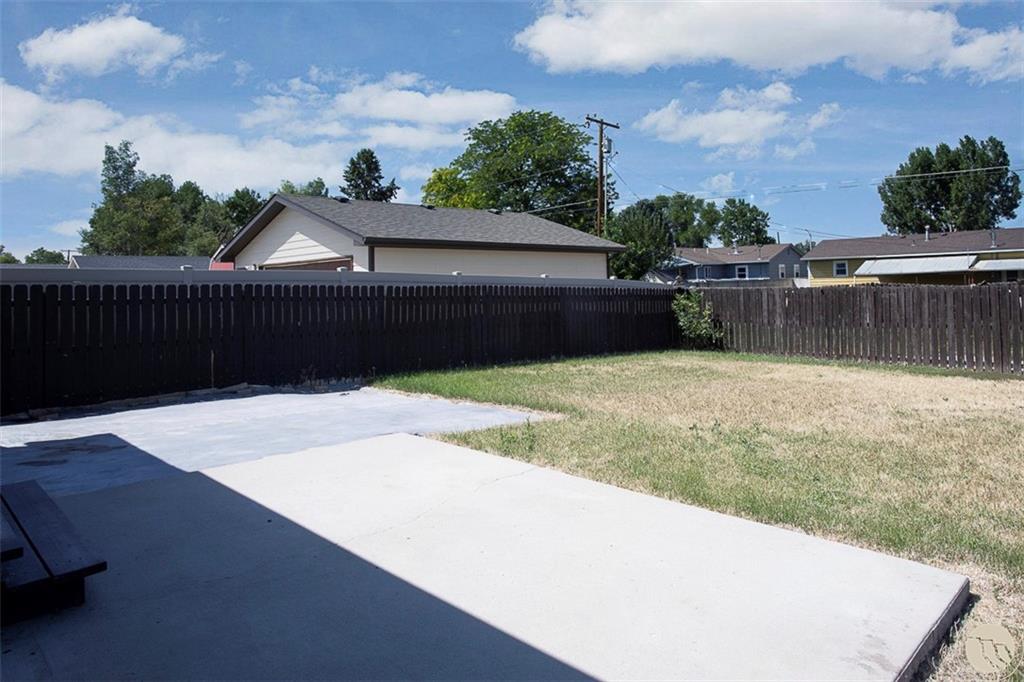 4429 Lux Avenue Property Photo 21