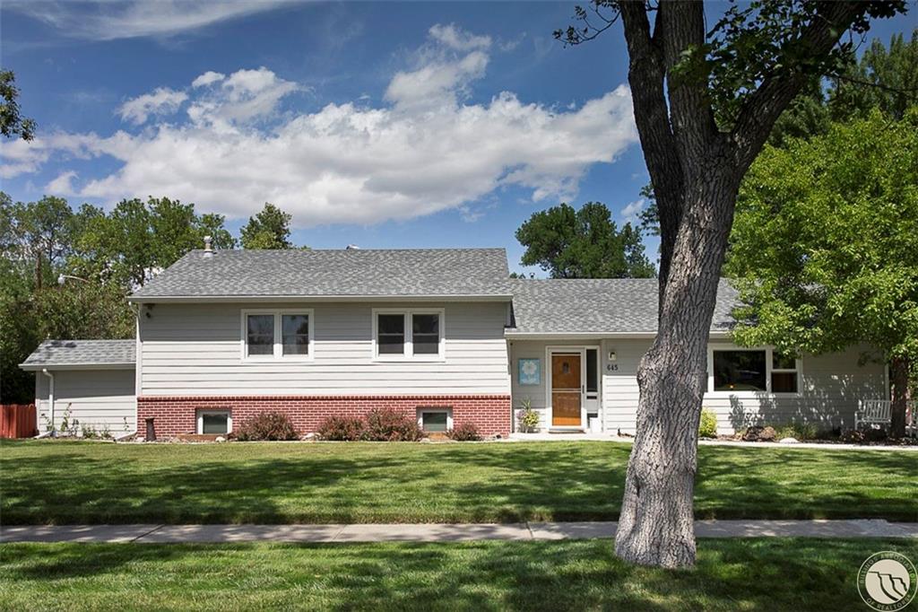 645 Avenue C Property Photo 1