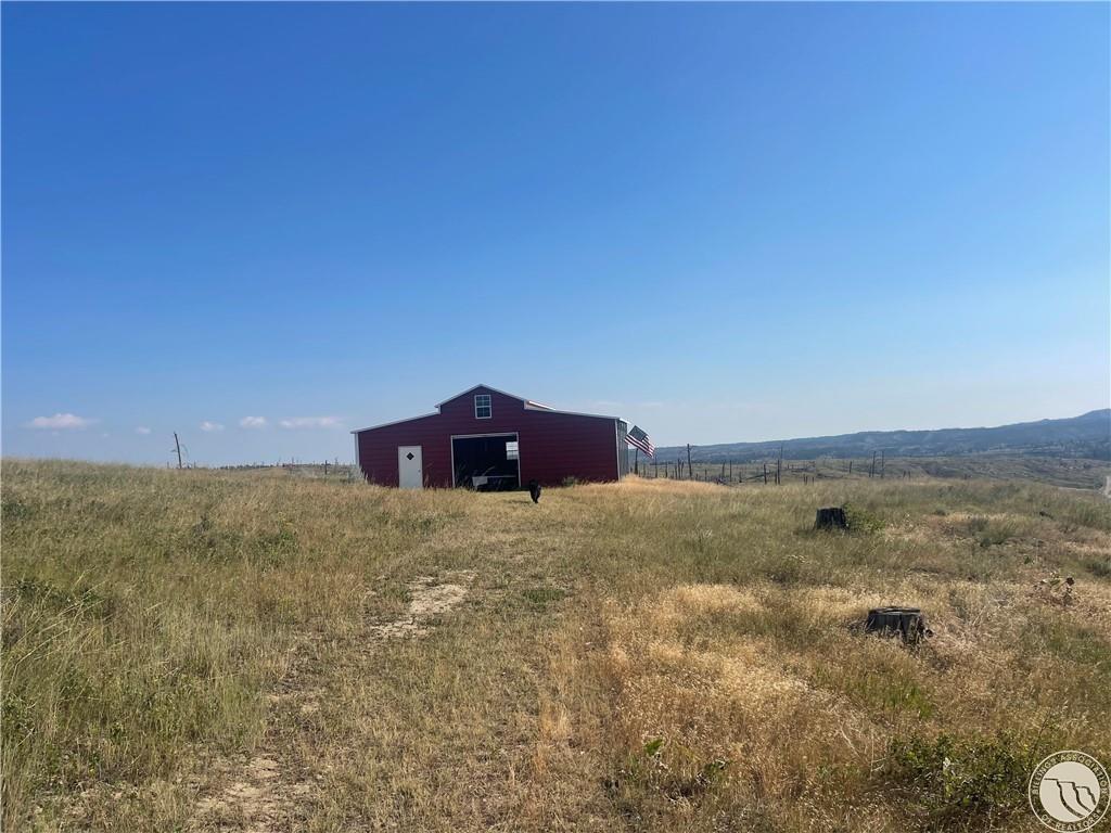 70 Meadowview Ln. Property Photo 1
