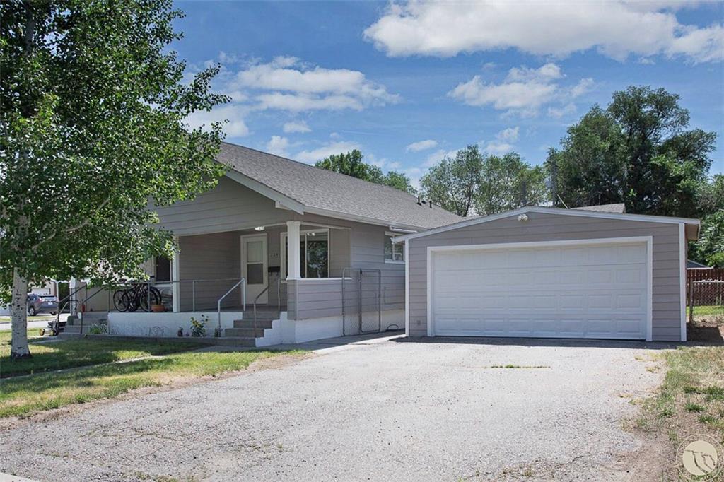 704 Terry Ave