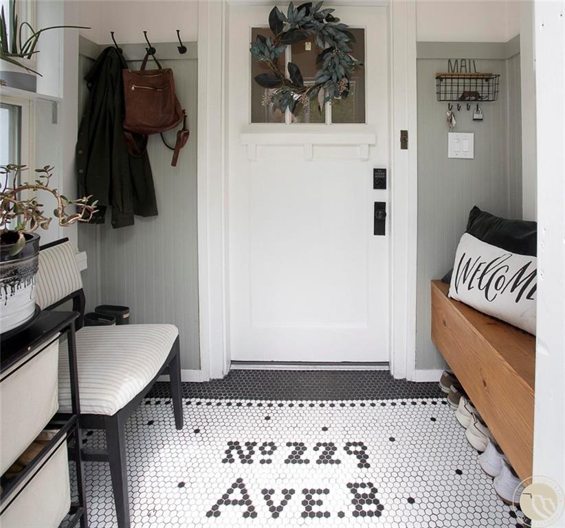 229 Avenue B Property Photo 2