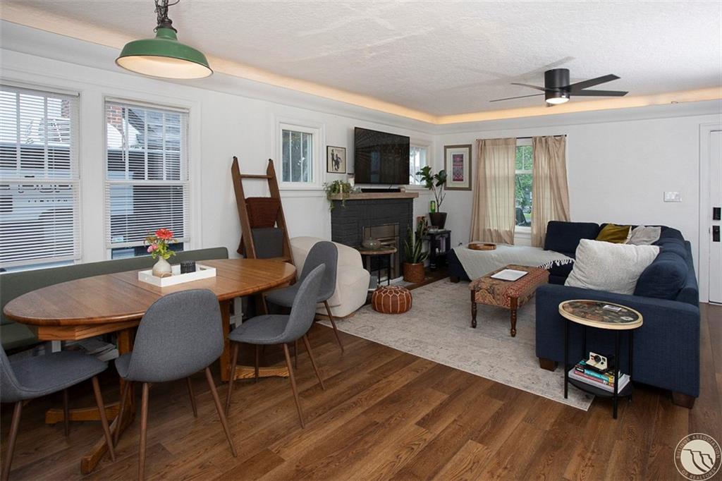 229 Avenue B Property Photo 8