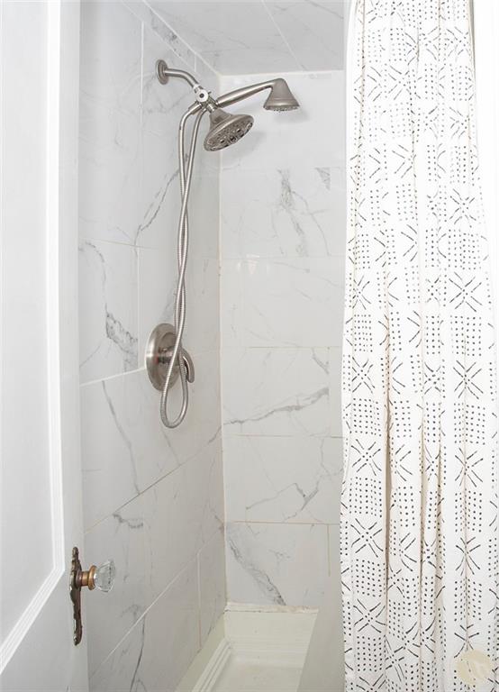 229 Avenue B Property Photo 26