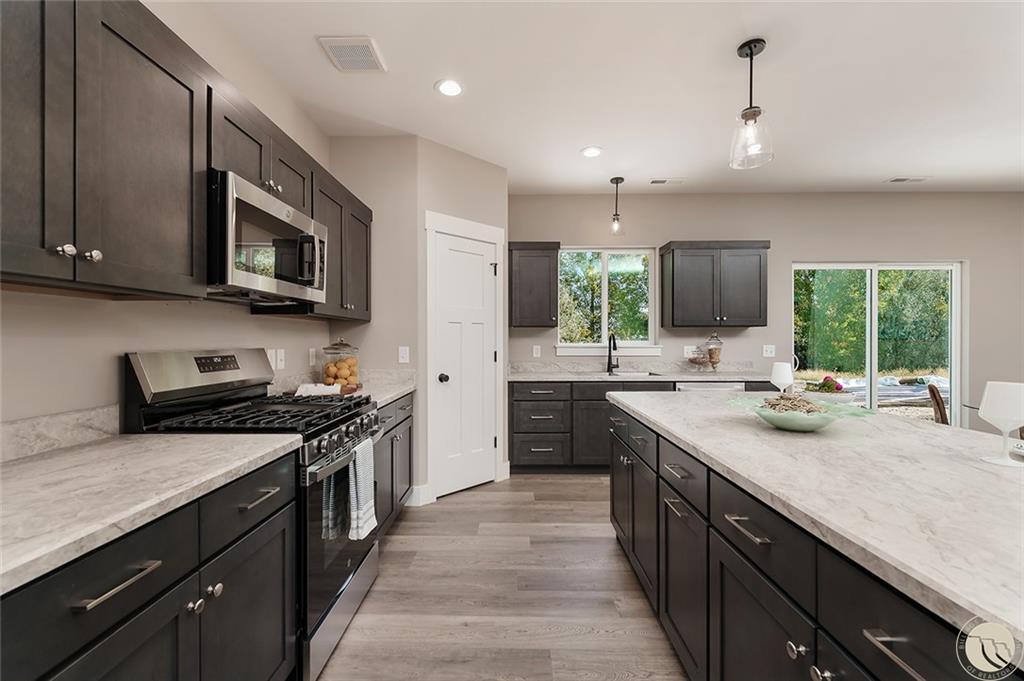 1261 Cherry Island Drive Property Photo 11