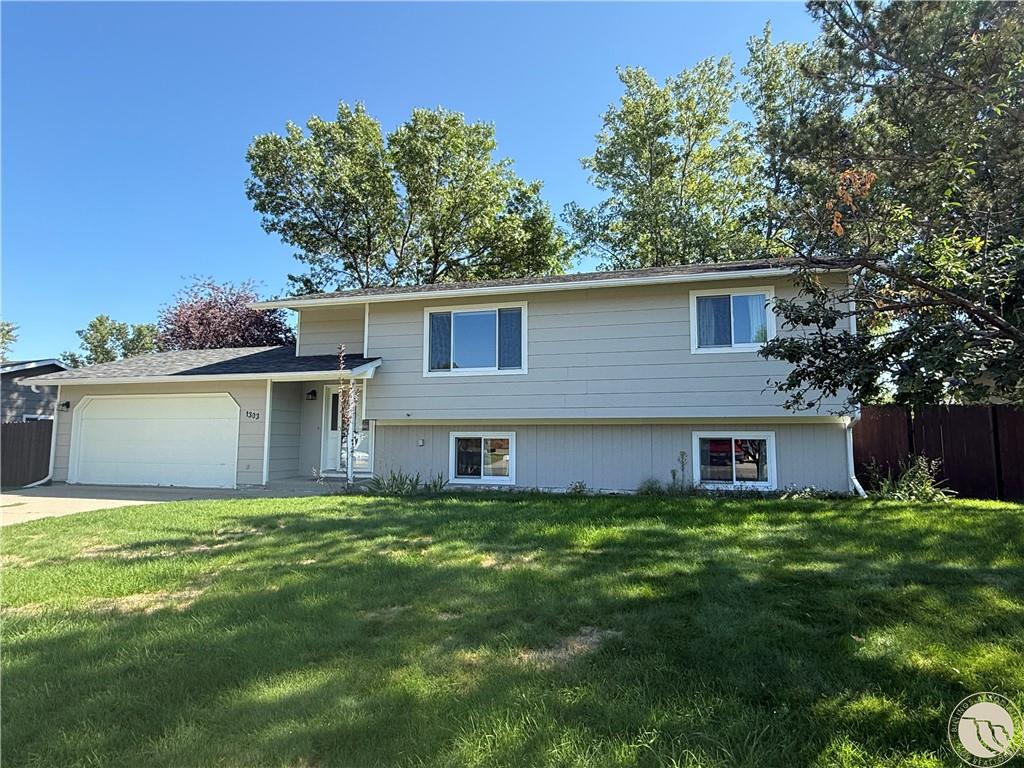 1303 Patriot STREET Property Photo 1