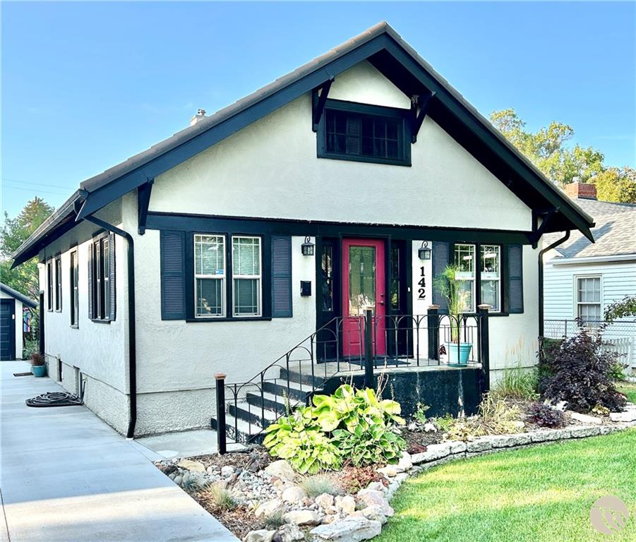 142 Avenue B Property Photo 1