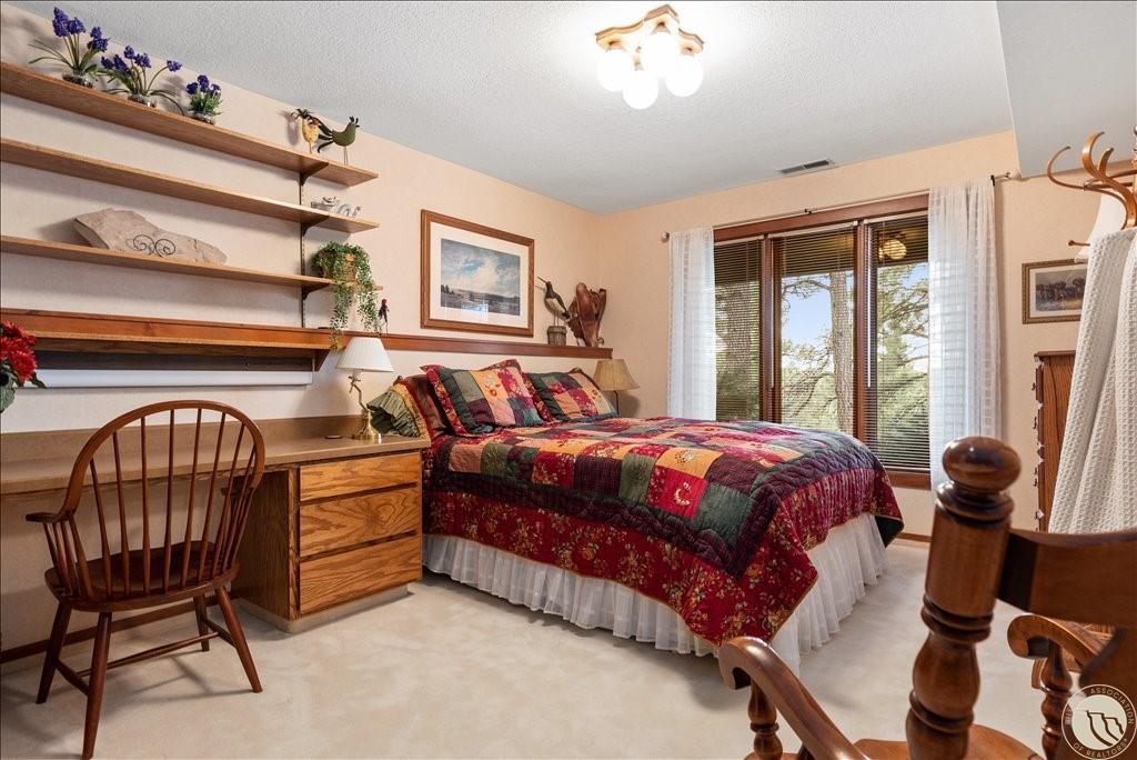 228 Emerald Hills Drive Property Photo 22