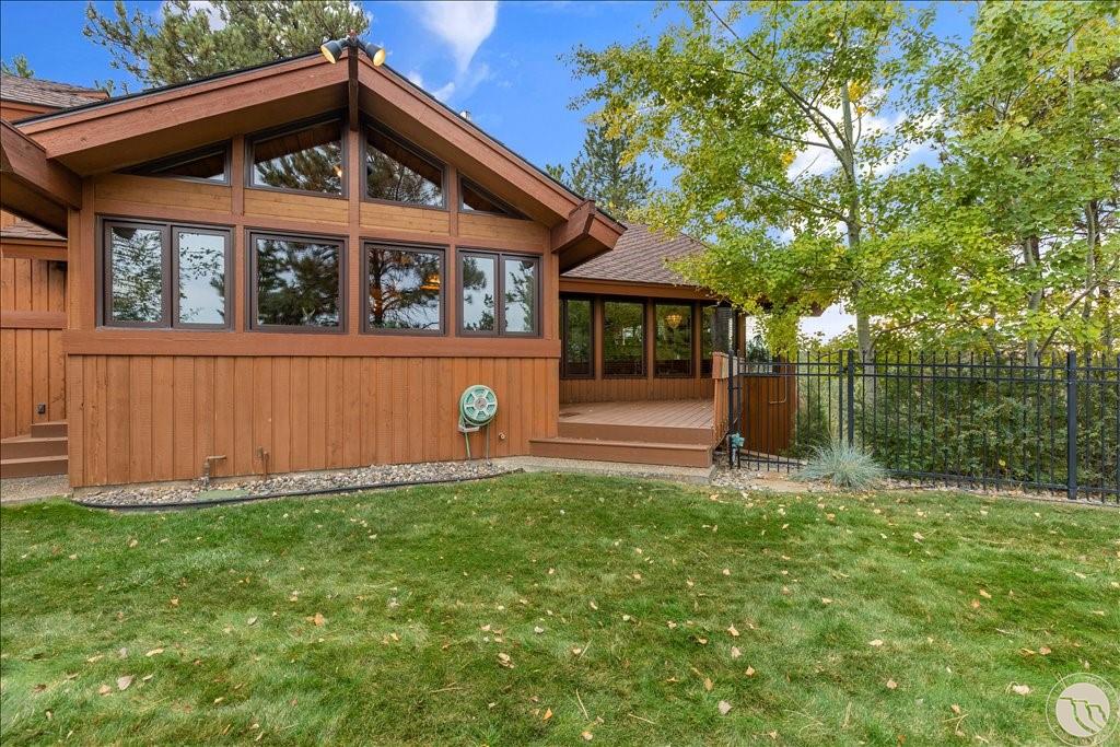 228 Emerald Hills Drive Property Photo 35