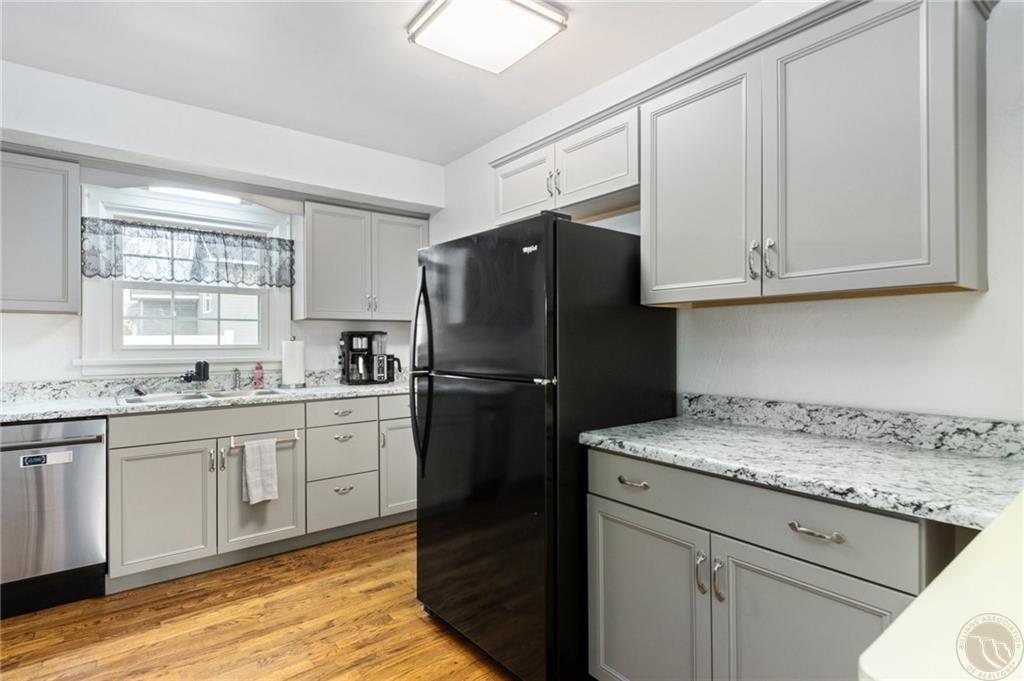 2291 Bench Boulevard Property Photo 10