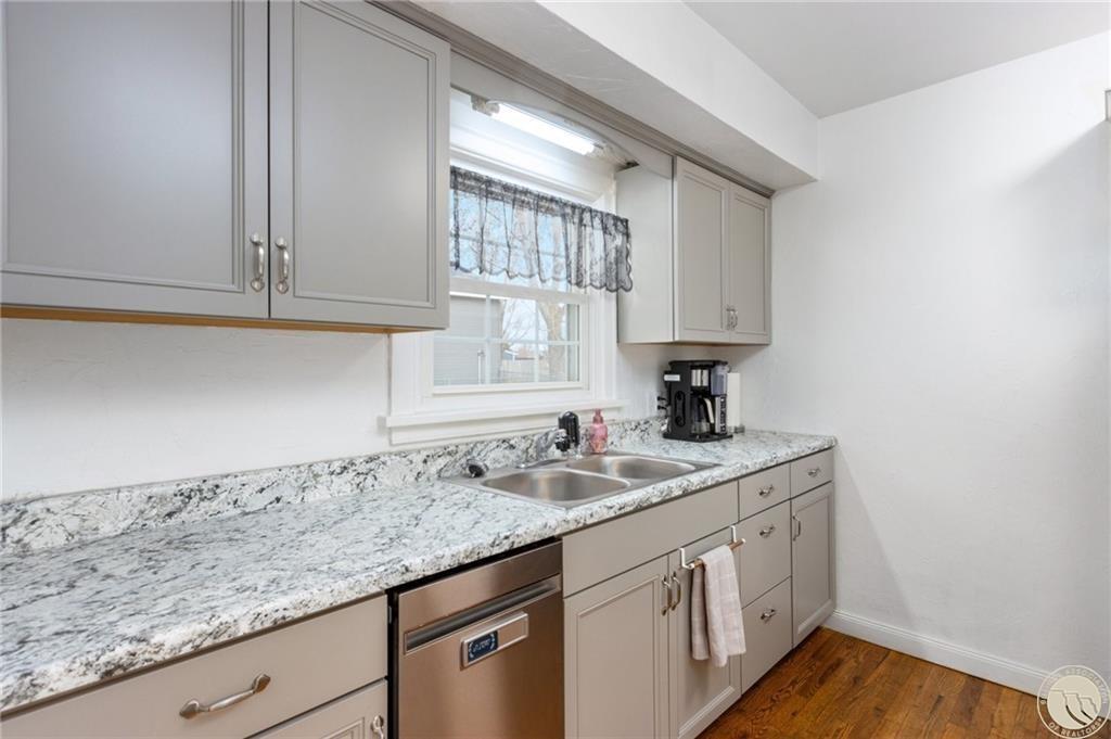 2291 Bench Boulevard Property Photo 11