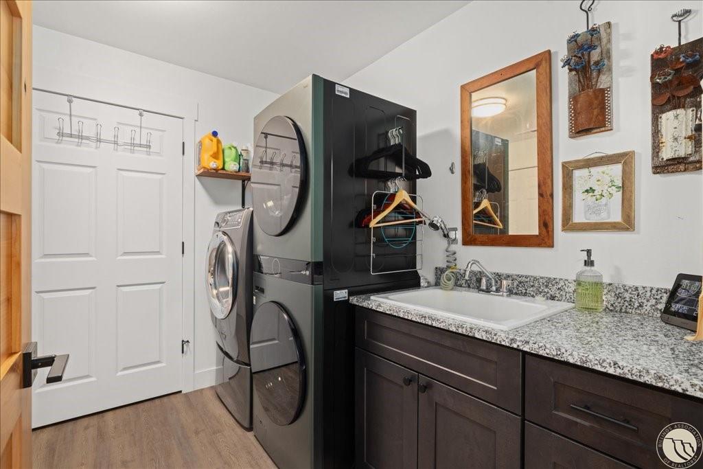 4625 Shining Light Property Photo 10