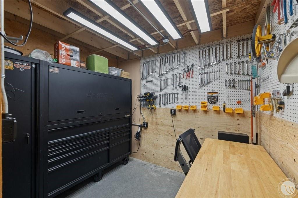 4625 Shining Light Property Photo 21