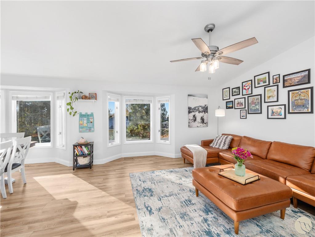 4448 Toyon Property Photo 5