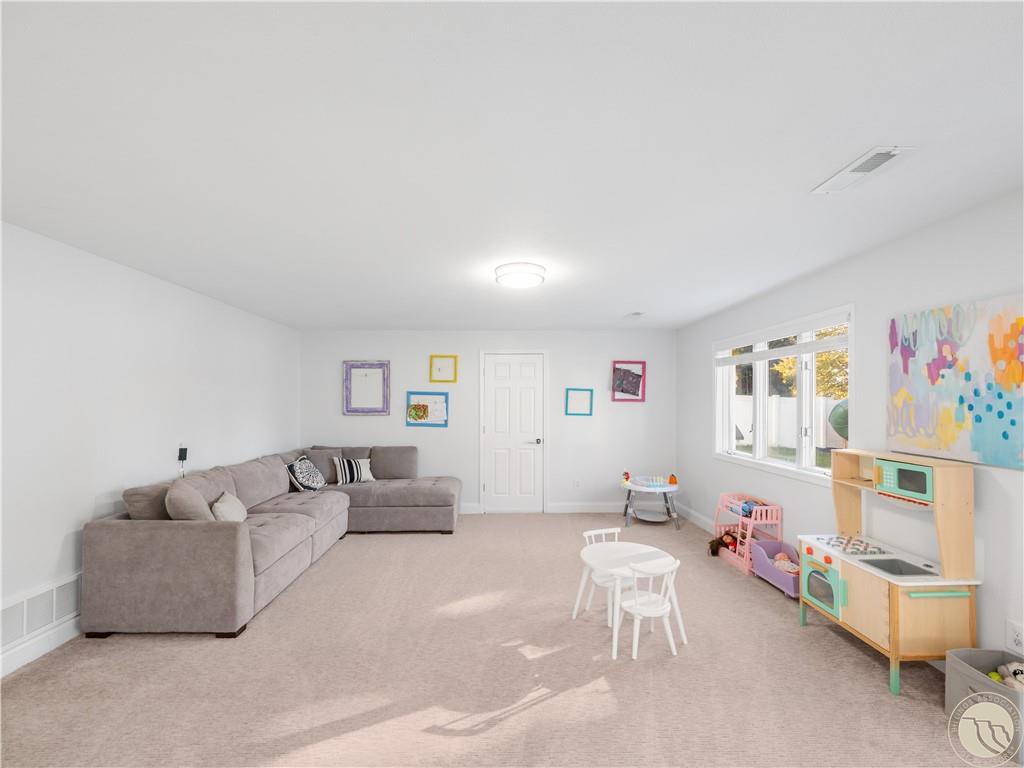 4448 Toyon Property Photo 23