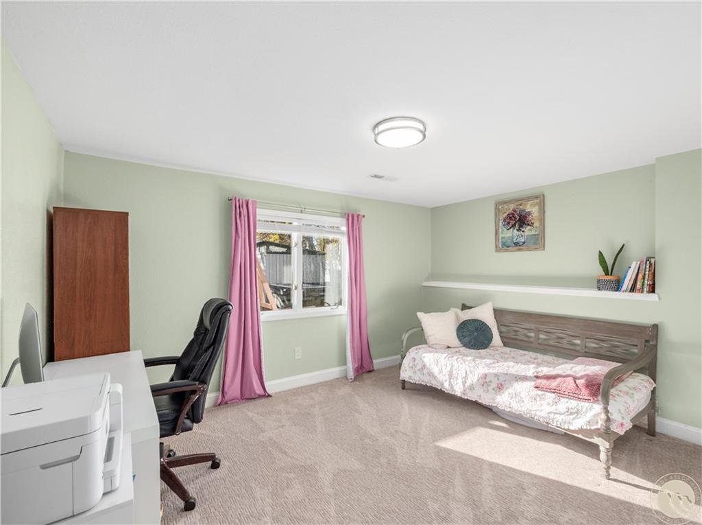 4448 Toyon Property Photo 25