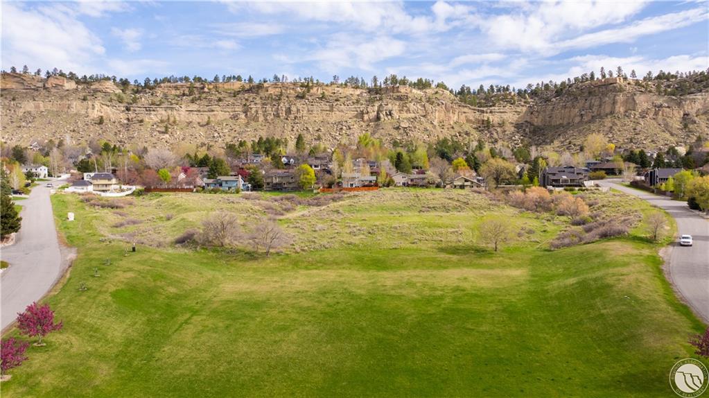 4448 Toyon Property Photo 35